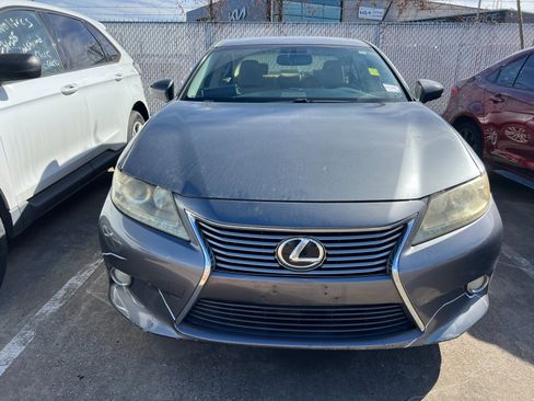 Used 2013 Lexus ES 350 350 w/ Premium Pkg image 2