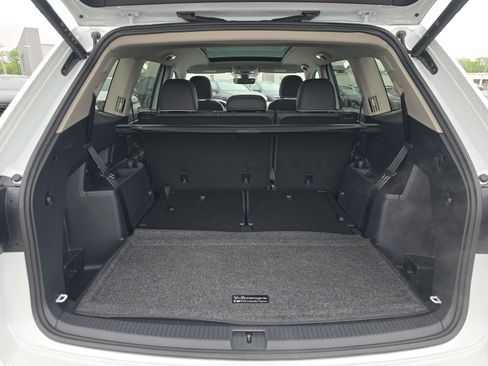 New 2026 Volkswagen Atlas SEL Premium R-Line AWD/4WD image 15