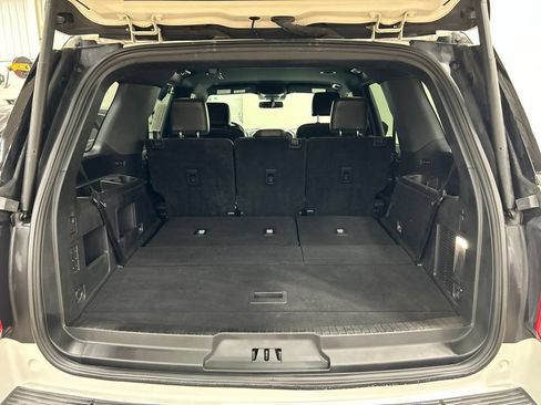 Used 2021 Ford Expedition XLT AWD/4WD image 29