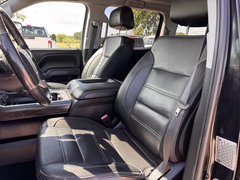 Used 2018 GMC Sierra 3500 Denali w/ Duramax Plus Package AWD/4WD image 12