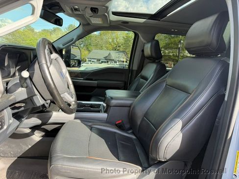 Used 2025 Ford F450 Lariat w/ Lariat Ultimate Package AWD/4WD image 13