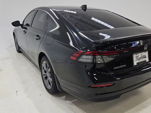 Used 2023 Honda Accord EX image 7