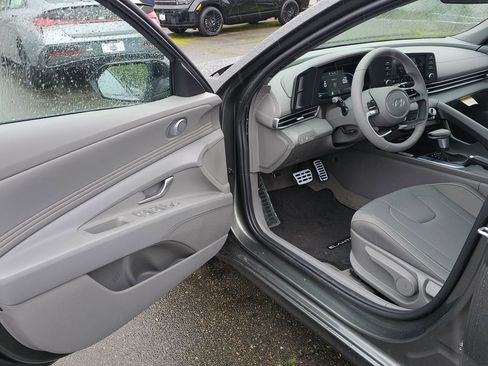 New 2026 Hyundai Elantra Sport image 17