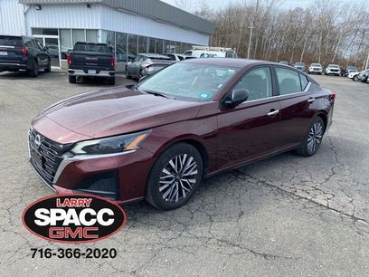 Used 2025 Nissan Altima 2.5 SV