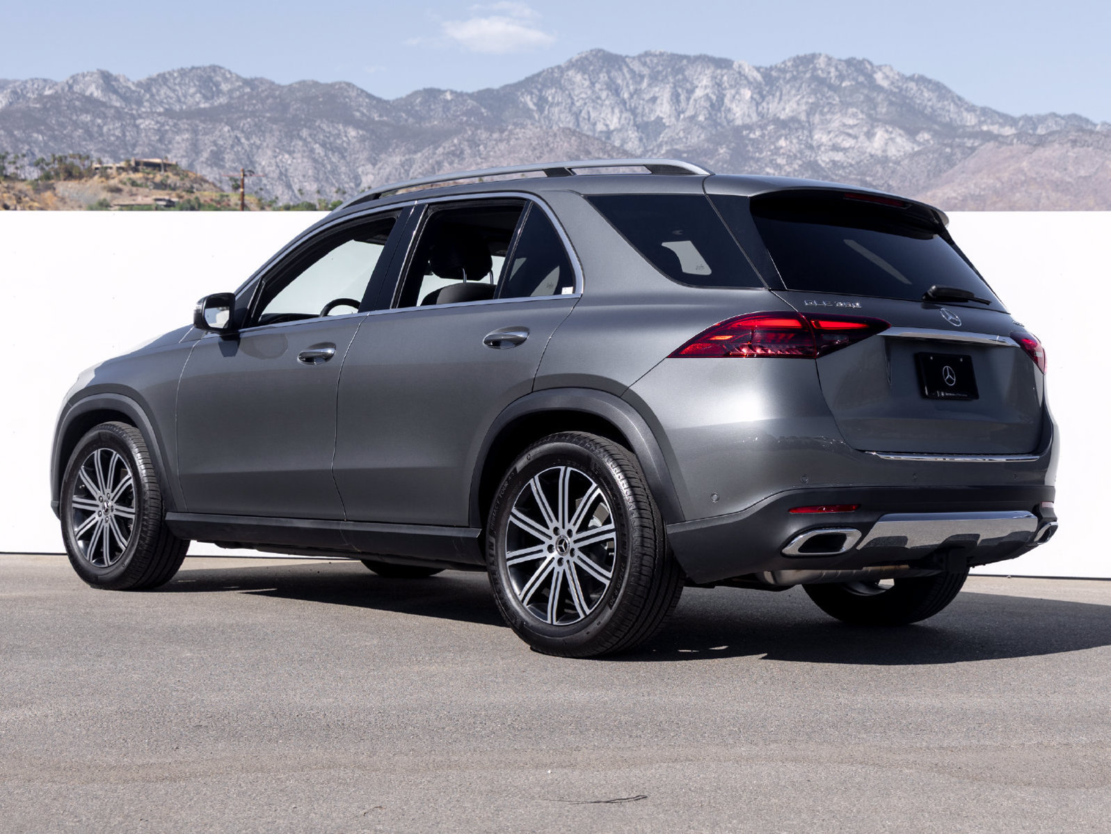 Certified 2026 Mercedes-Benz GLE 350 4MATIC image 4
