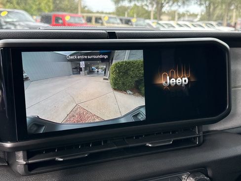 New 2026 Jeep Gladiator Sport image 20