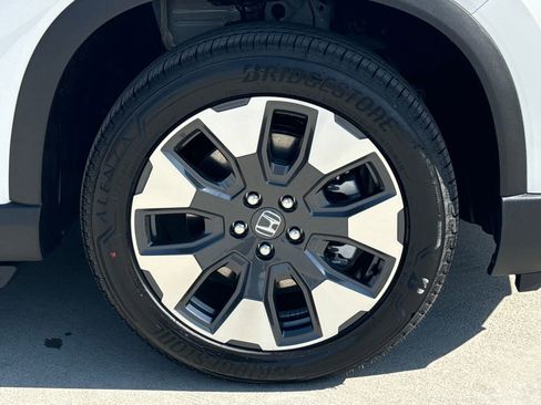 New 2026 Honda Pilot Elite image 10