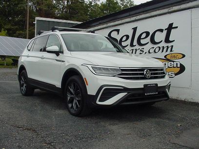 Used 2022 Volkswagen Tiguan SE