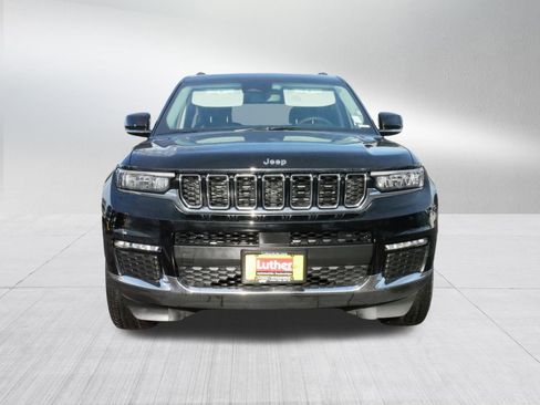 Used 2023 Jeep Grand Cherokee L Limited image 2