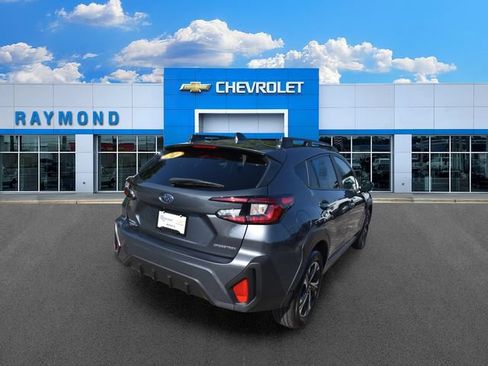 Used 2024 Subaru Crosstrek 2.0i Premium AWD/4WD image 4