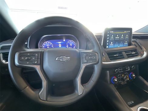 Certified 2023 Chevrolet Suburban RST w/ Luxury Package image 20