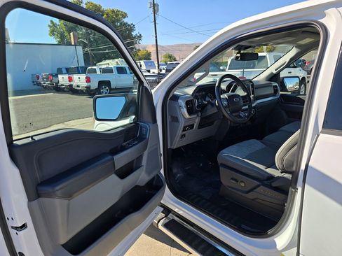 Used 2023 Ford F150 XLT w/ Equipment Group 301A Mid image 19