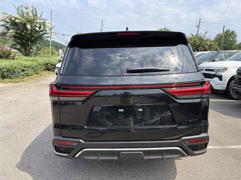 Used 2026 Lexus LX 600 F Sport w/ Accessory Package (2T) AWD/4WD image 4