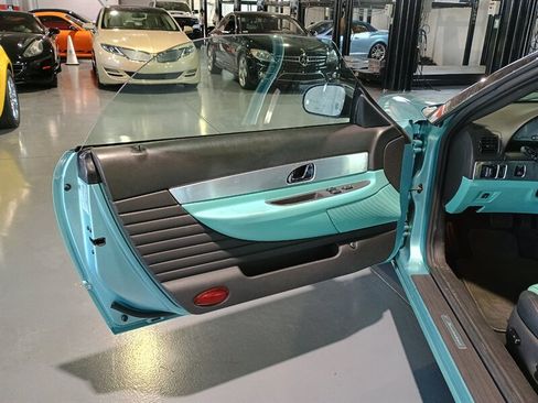 Used 2002 Ford Thunderbird RWD image 14