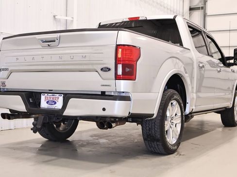 Used 2018 Ford F150 Platinum w/ Technology Package image 9
