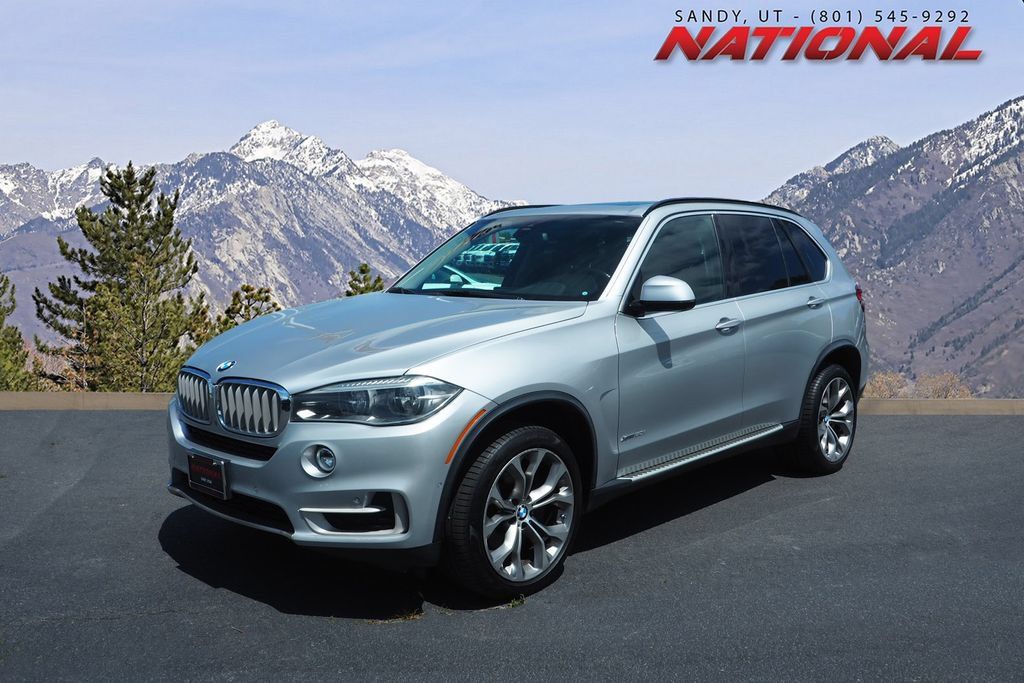Used 2016 BMW X5 xDrive50i AWD/4WD image 1