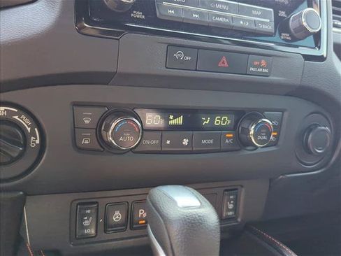 Used 2023 Nissan Frontier PRO-4X w/ Pro Convenience Package AWD/4WD image 25