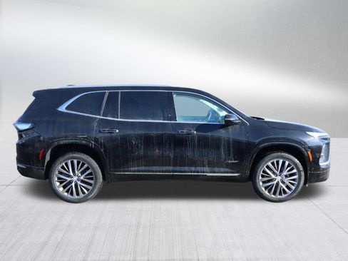 New 2026 Buick Enclave Avenir w/ Super Cruise Package image 8