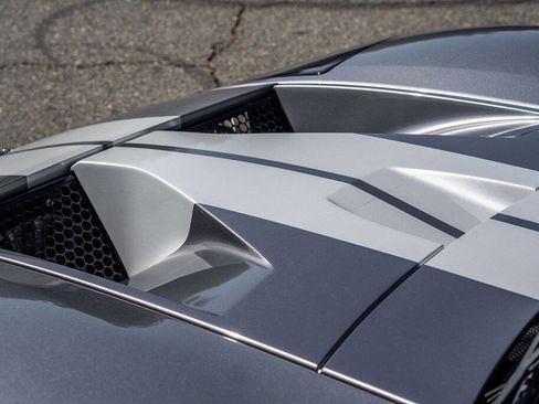 Used 2006 Ford GT image 87