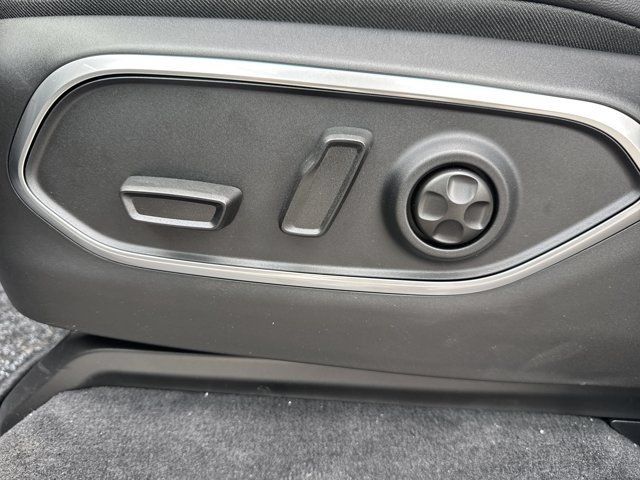 New 2026 Jeep Grand Wagoneer 4WD image 11