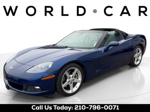 Used 2005 Chevrolet Corvette Coupe w/ Preferred Equipment Group image 3