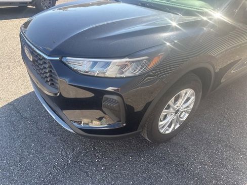 Used 2024 Ford Escape Active w/ Tech Pack #1 image 9