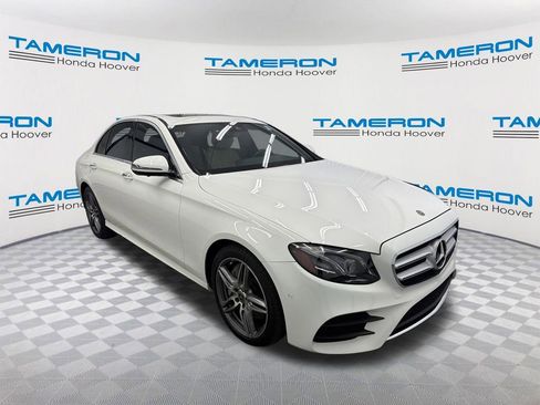 Used 2019 Mercedes-Benz E 300 4MATIC image 7