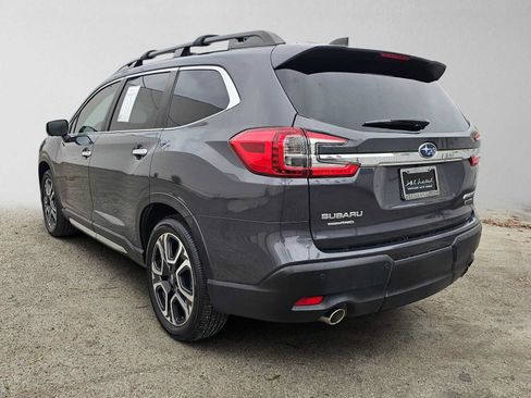 Used 2023 Subaru Ascent Touring AWD/4WD image 5