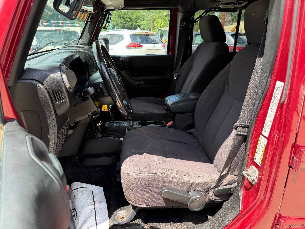 Used 2013 Jeep Wrangler Unlimited Sport AWD/4WD image 9
