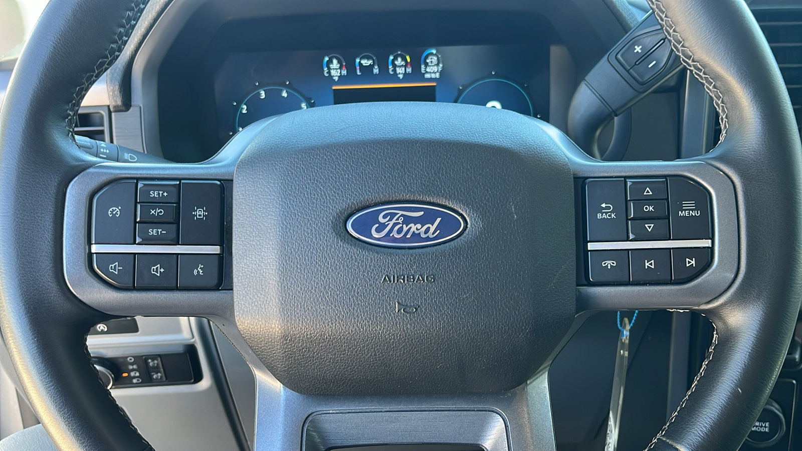 Used 2025 Ford F150 XLT w/ Equipment Group 301A Standard RWD image 15