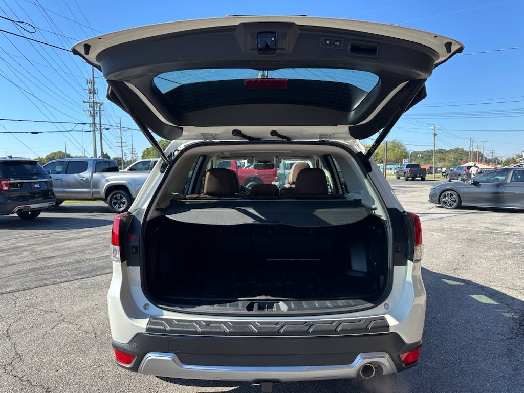 Used 2021 Subaru Forester Touring w/ Popular Package #2 AWD/4WD image 6