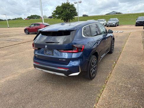 Certified 2025 BMW X1 xDrive28i AWD/4WD image 5