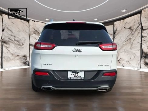 Used 2015 Jeep Cherokee Limited AWD/4WD image 6