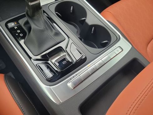 New 2026 Kia Carnival EX image 27