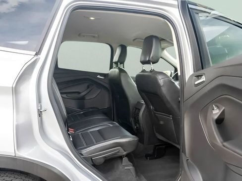 Used 2018 Ford Escape SEL image 32