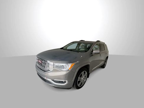 Used 2019 GMC Acadia Denali w/ GMC Pro Grade Package AWD/4WD image 4