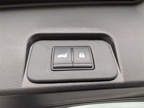 Certified 2024 Nissan Rogue SV image 30