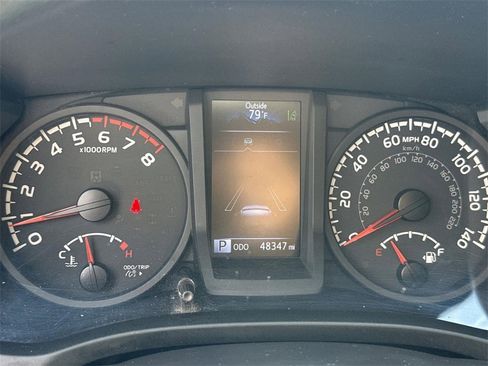 Used 2021 Toyota Tacoma SR image 10