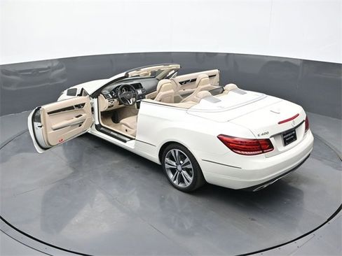 Used 2017 Mercedes-Benz E 400 Cabriolet image 24