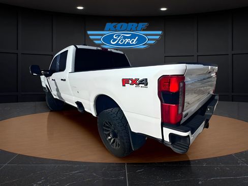 Used 2024 Ford F350 Platinum image 4