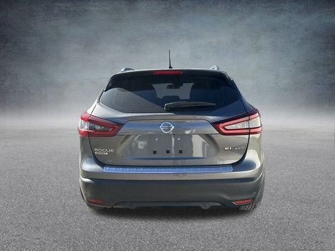 Used 2022 Nissan Rogue Sport SL w/ Premium Package image 5