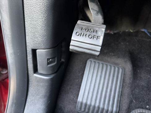 Used 2015 Ford F150 Platinum w/ Technology Package AWD/4WD image 39
