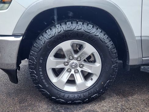 Used 2021 RAM 1500 Laramie AWD/4WD image 10