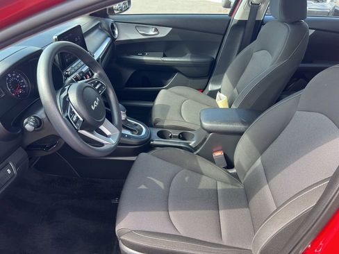 Certified 2023 Kia Forte LXS image 5