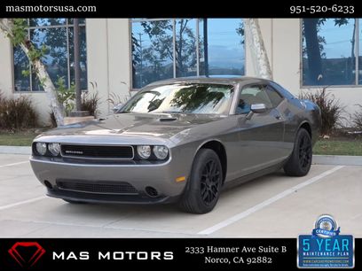 Used 2012 Dodge Challenger SXT