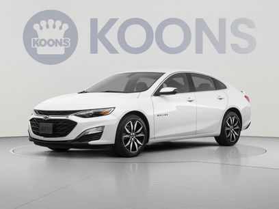 Used 2025 Chevrolet Malibu LT