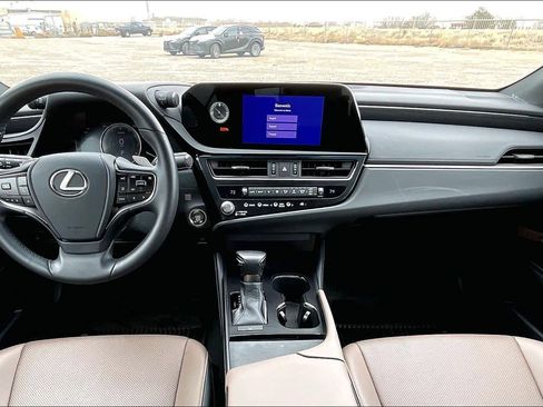 Certified 2025 Lexus ES 350 image 14