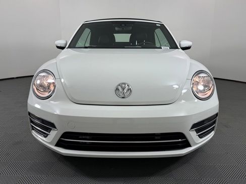Used 2019 Volkswagen Beetle 2.0T SE image 10
