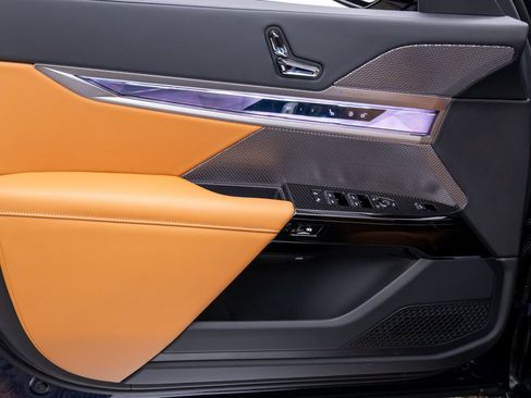 New 2026 BMW 740i xDrive 740i xDrive w/ Premium Package image 13