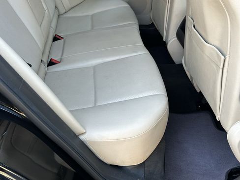 Used 2015 Mercedes-Benz GLK 350 2WD image 14